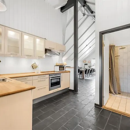 Aage - 1-7km From The Sea By Interhome *