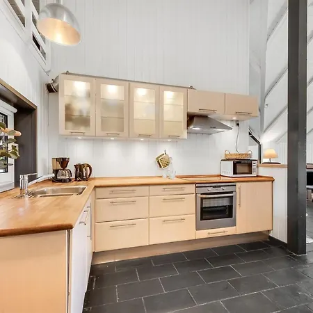 Сasa de vacaciones Aage - 1-7km From The Sea By Interhome *