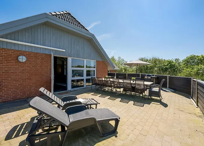 Aage - 1-7km From The Sea By Interhome *